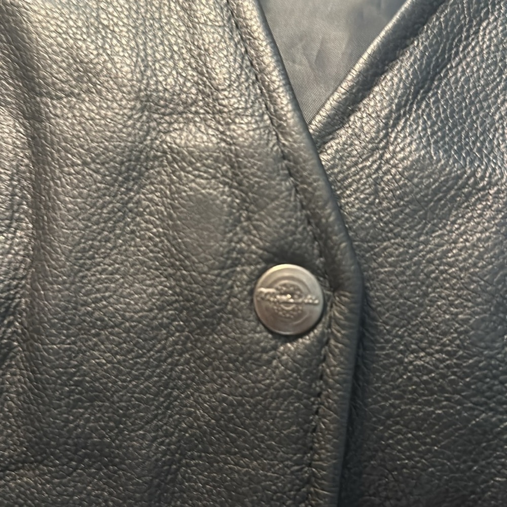 Milwaukee Leather Vest SM - Picture 6 of 13